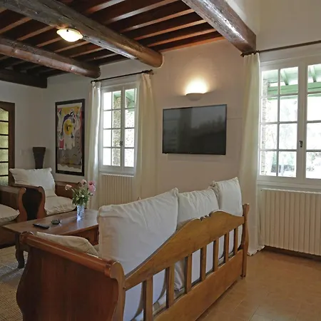 Lush In With Swimming Pool, Cleaning Included Villa Beaucaire (Gard)